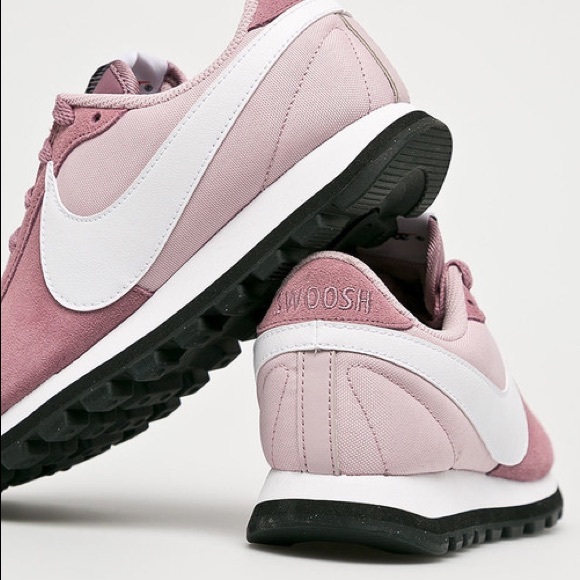 Nike W Pre-Love O.X. NWT - Picture 5 of 13